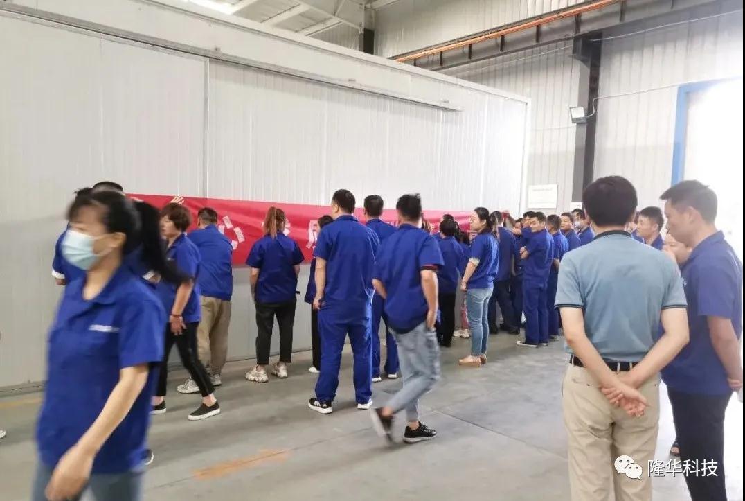 ������������������������������������������ �� ����������չ�������˶�