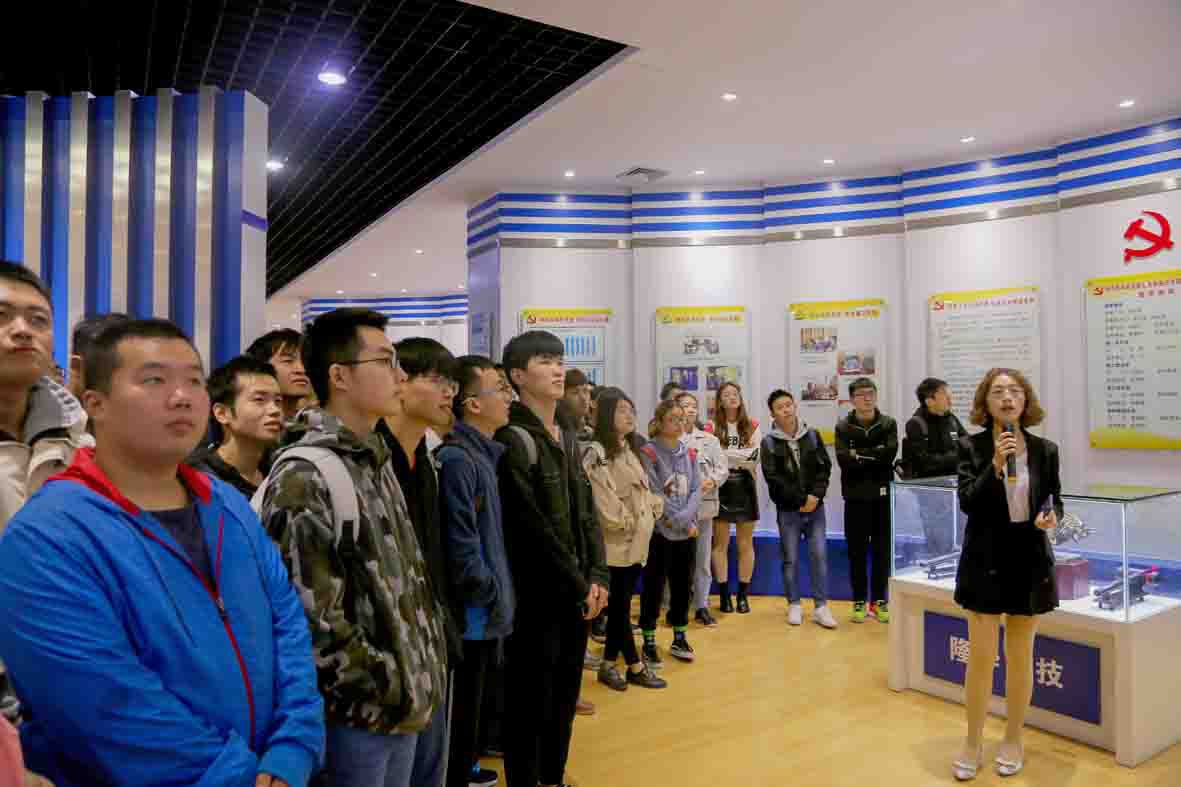 ���ϿƼ���ѧ��������¹���רҵѧ�Ӹ��������ǲ�����ƽ̨����ʵϰ