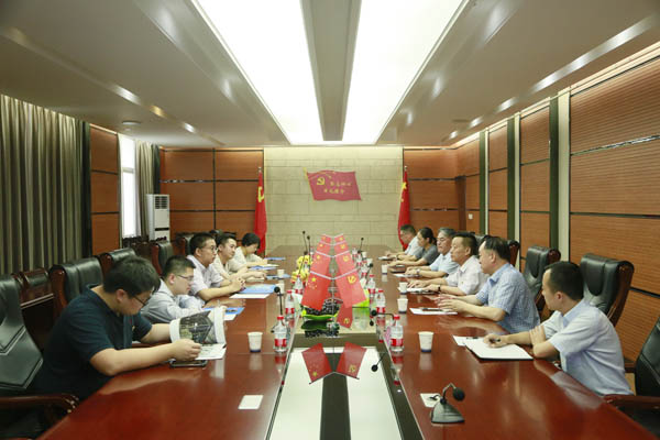 ���������������������м�ʹ���� ͨ������Ͷ�ʹ�˾���������ǲ�����ƽ̨�����Ե�����������������������