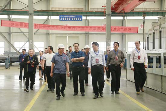 �Ͻ����˴�ί��ݰ���������ǲ�����ƽ̨��������ִ�װ������ҵ