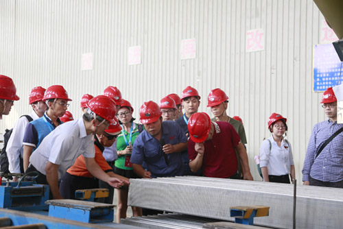 �ھŽ캣Ͽ�����ȵ�����/���繲��ѧ���������л�����������������ǲ�����ƽ̨